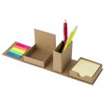 Organizador de mesa em cubo de papelão